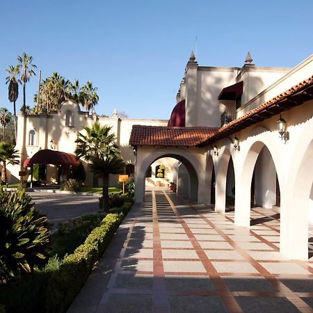 Mision Comanjilla Hotel Bagian luar foto