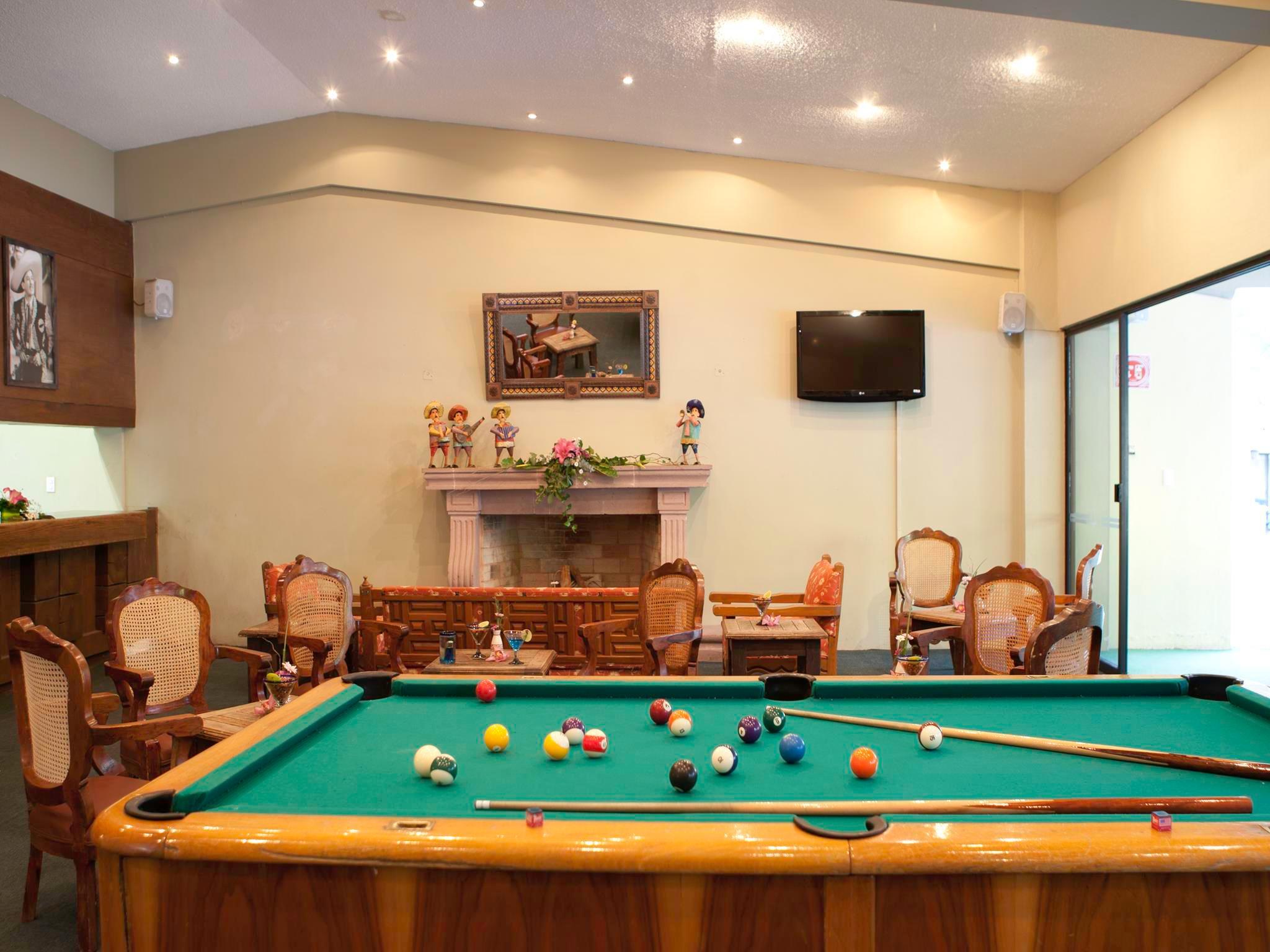 Mision Comanjilla Hotel Bagian luar foto