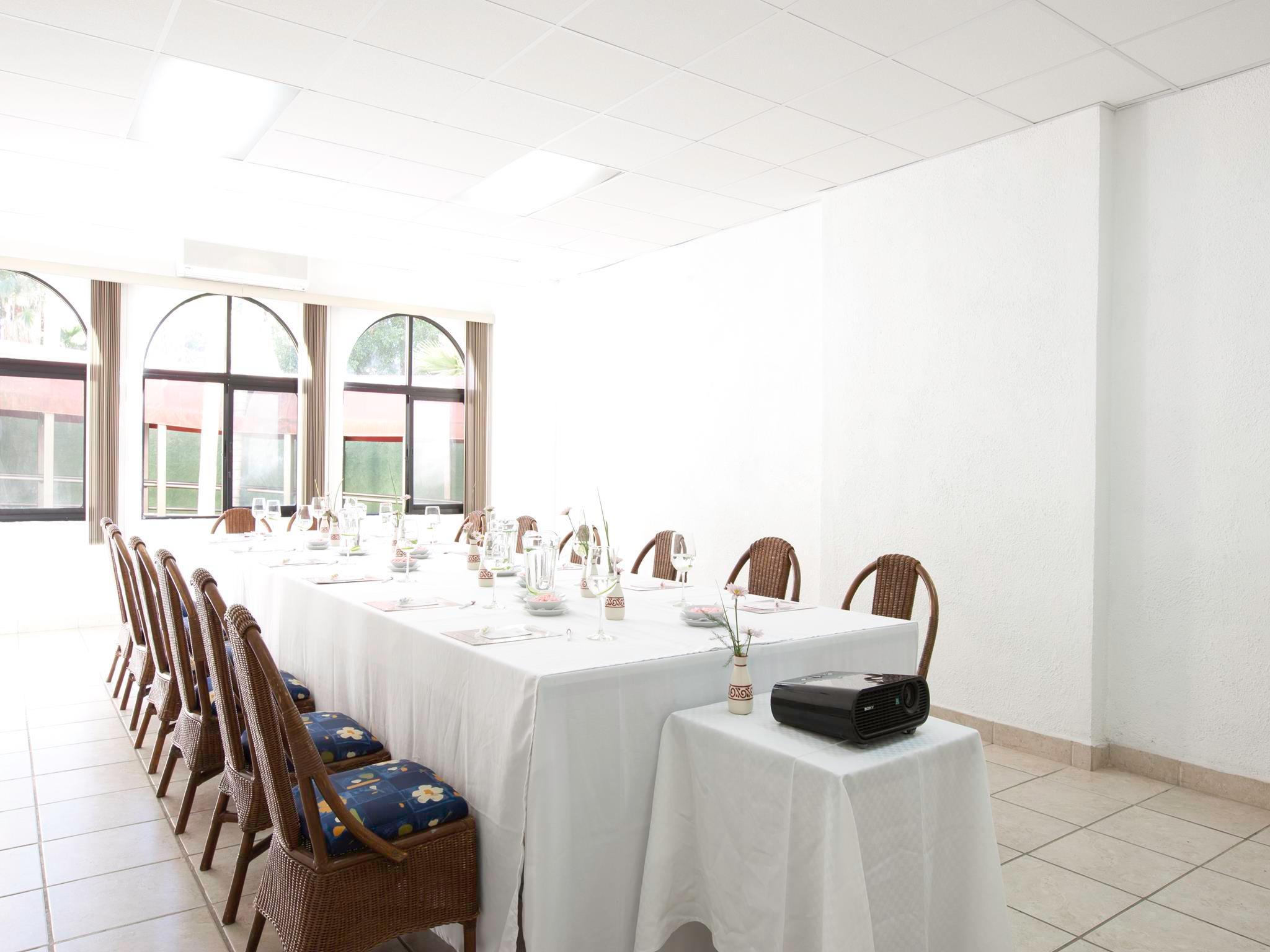 Mision Comanjilla Hotel Bagian luar foto