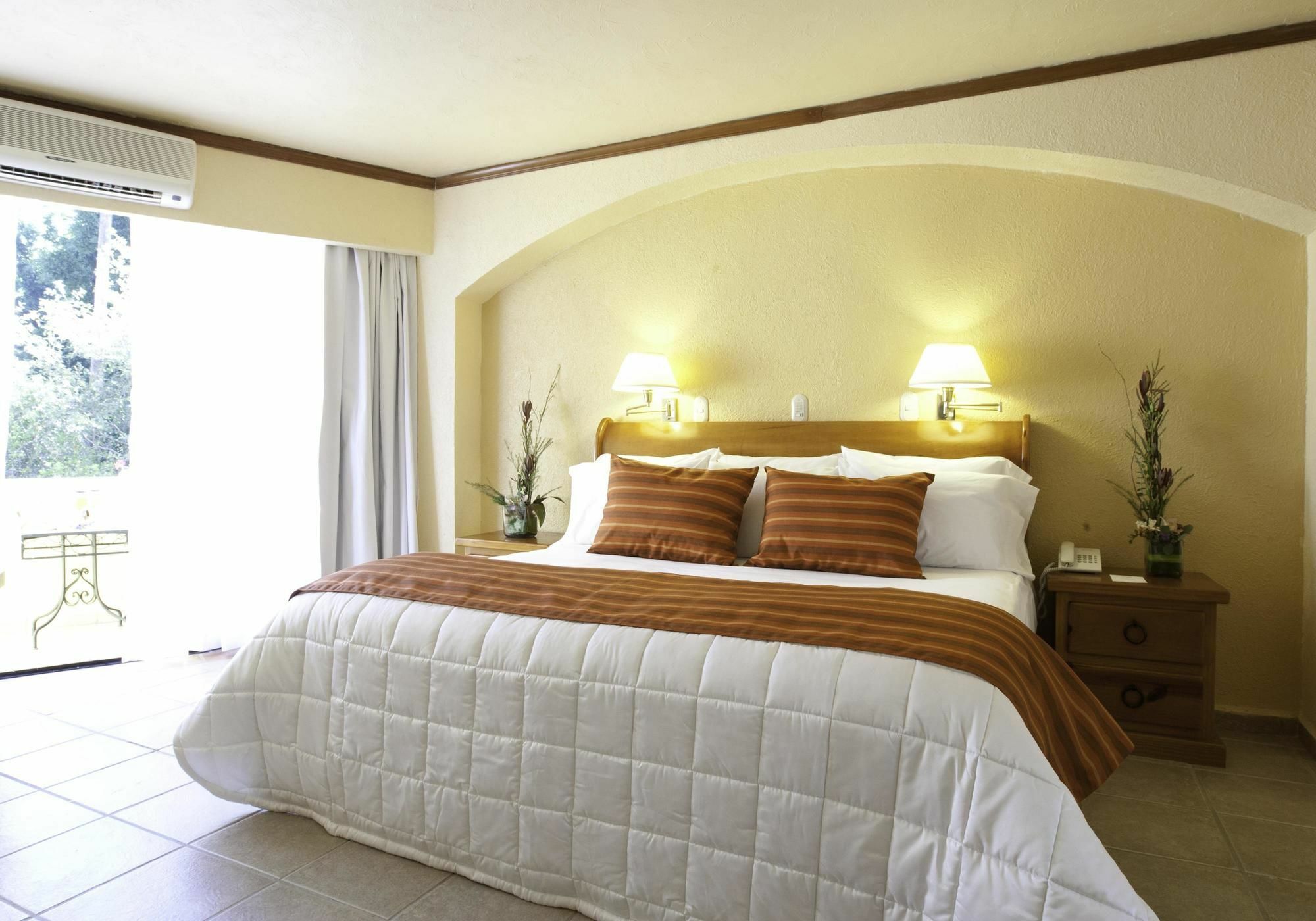 Mision Comanjilla Hotel Bagian luar foto